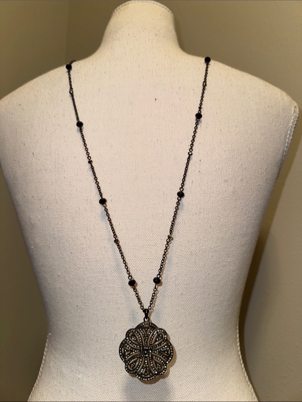 The Limited Vintage-Inspired Black Filigree Pendant Necklace
